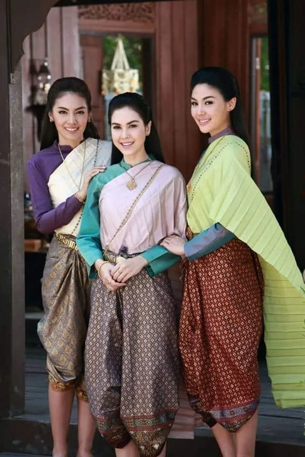 Types of Traditional Thai Dress