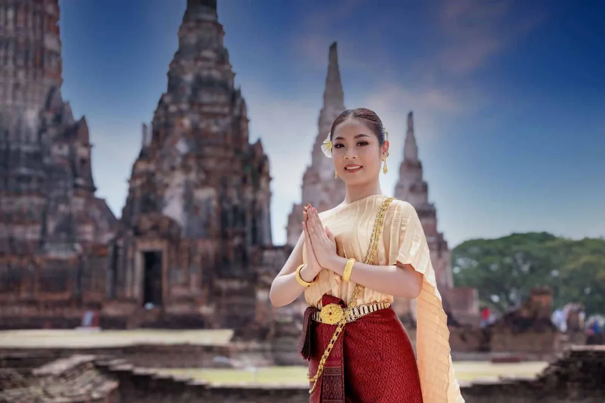 Thailand Etiquette: How to Show Respect for Local Thai Culture