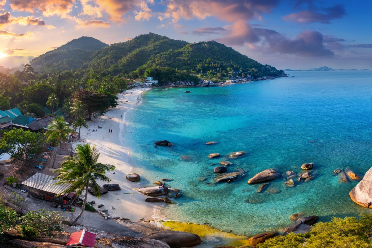 Thailand Island Hopping: Routes, Ferries & How to Plan