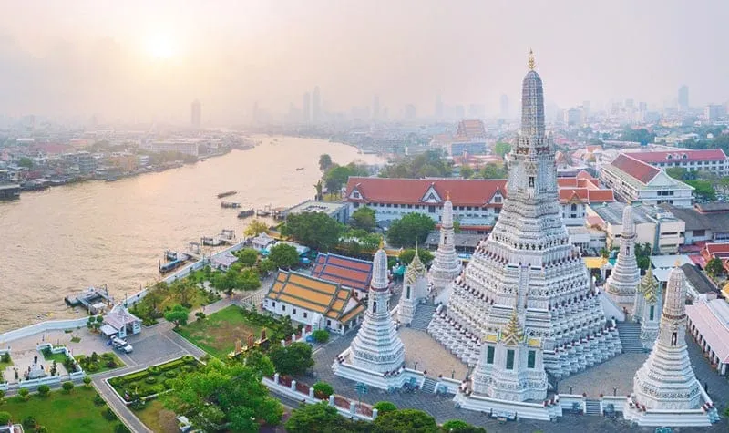Visit Wat Arun