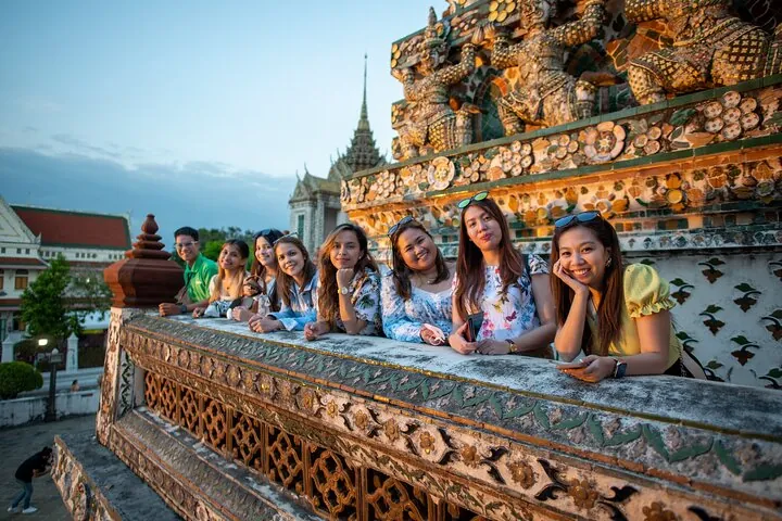 3-Hour Bangkok Walking Tour: Wat Pho and Wat Arun — photo 3