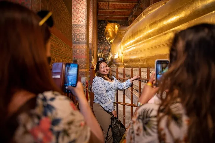 3-Hour Bangkok Walking Tour: Wat Pho and Wat Arun