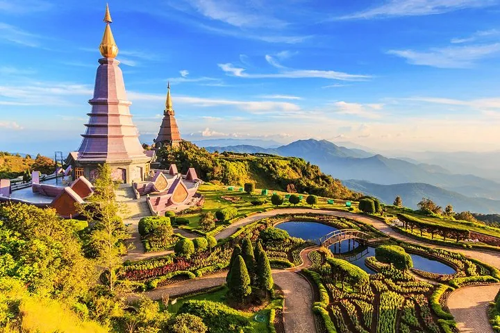 Visit King and Queen Pagodas