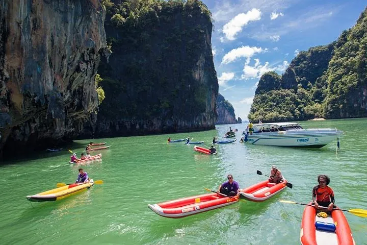 Amazing Phang Nga Bay Day Trip with Kayaking & Snorkelling