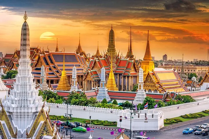 The Bangkok Royal Grand Palace, a magnificent and ornate complex, stands as a symbol of Thailand's rich cultural heritage. (if option with Grand Palace selected)