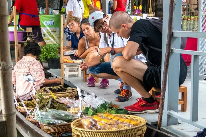 Bangkok Floating Markets and Boat Tour — photo 2