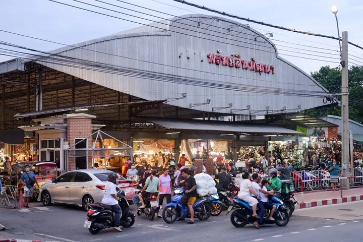 Bangkok Food Tour by Tuk Tuk - Hotel-pickup & Dinner — photo 3
