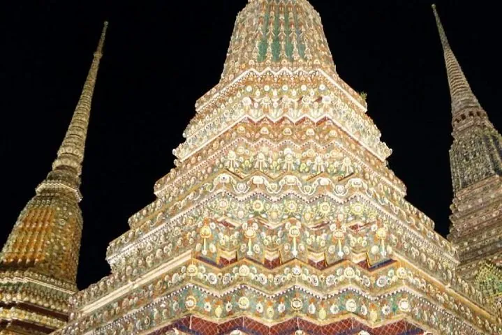 Bangkok Hidden Paths Night Biking Tour with Street-food Meal — photo 3