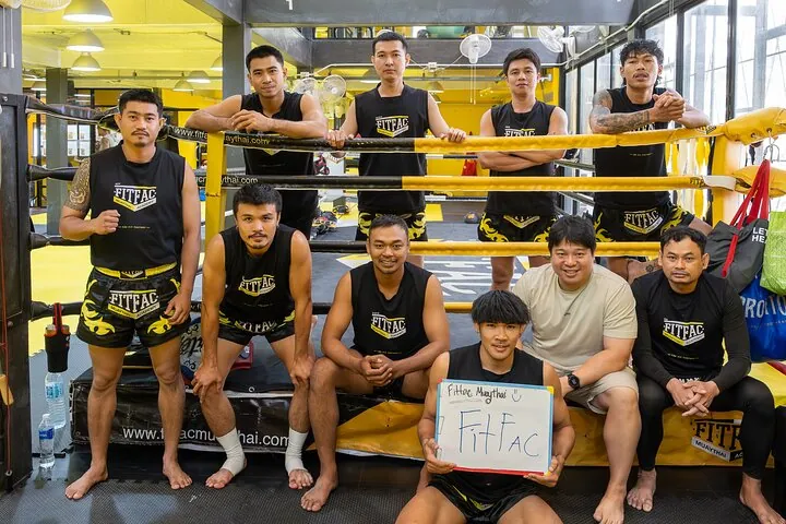 Bangkok:Learn 1-1 Muay Thai + Free Muaythai Shorts & Hotel Pickup — photo 5