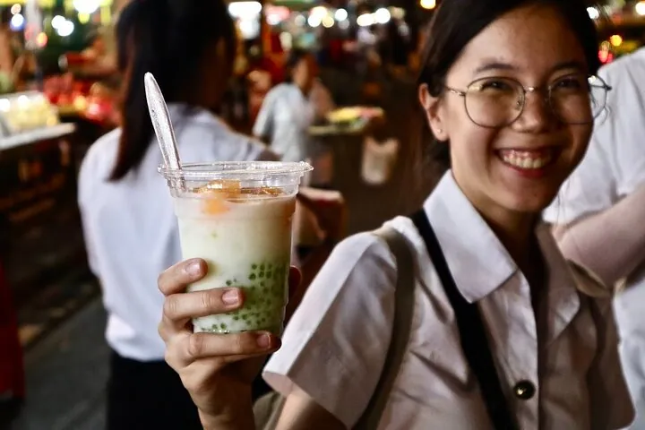 Bangkok's Most Authentic Guided Food Tour with 10+ Tastings — photo 4