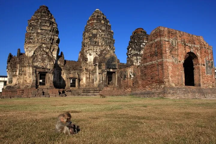 Bangkok to Ayutthaya Lopburi Monkey Temple, Largest Buddha Tour — photo 2