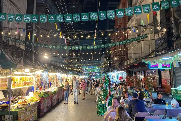 Bangkok Tuk Tuk Night Tour with food & drinks in Siam & Silom — photo 4