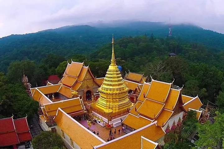 Chiang Mai Best City Tour with Doi Suthep, Pha Lat & Chedi Luang
