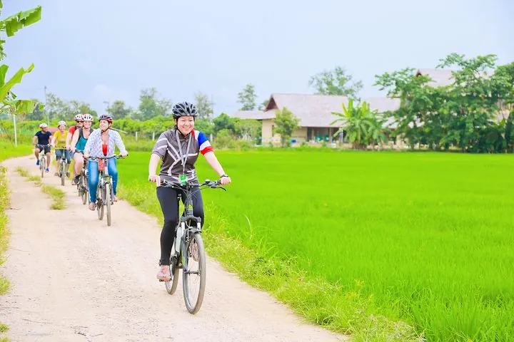 Chiang Mai Countryside Guided Bike Tour