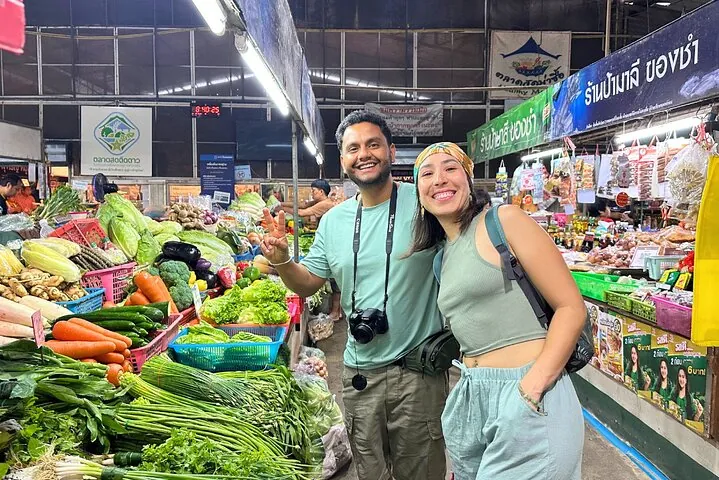 Lively market visit before heading to i-Like Thai Cooking