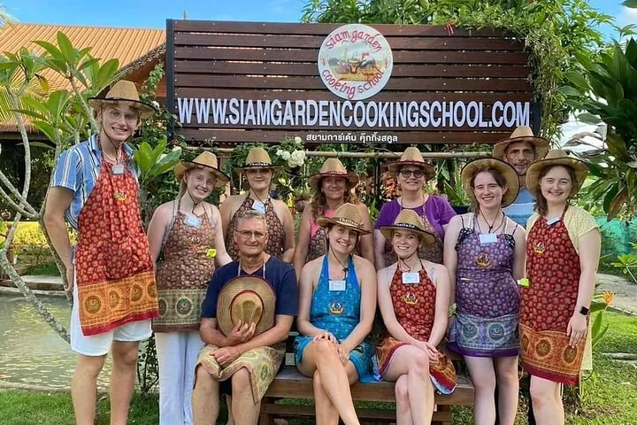 Cooking Morning Class Chiang Mai Visit Organic Garden and Market — photo 5