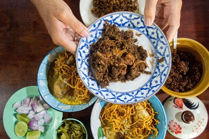 Eat Like a Local Food Tour in Hua Hin