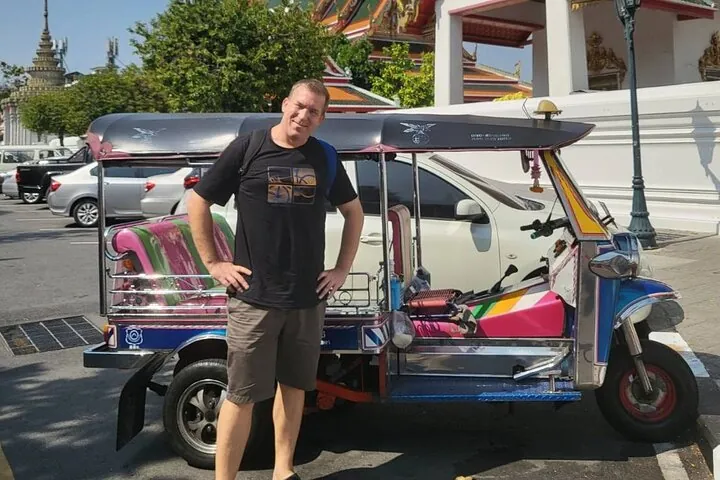 Experience Bangkok with typical Thai tuk-tuk — photo 3