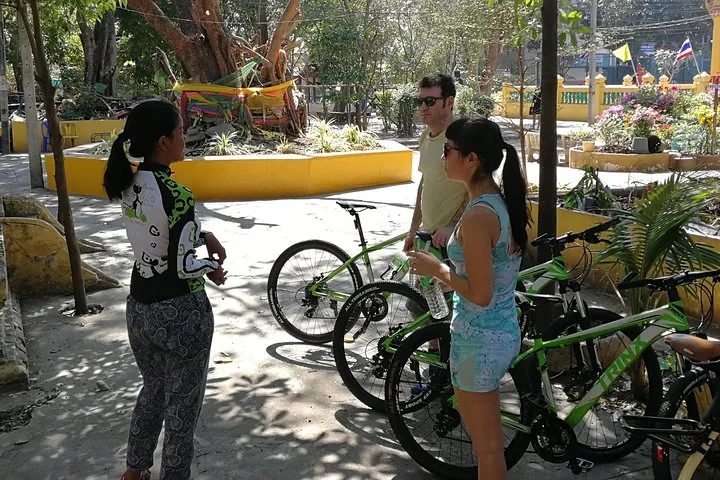 Bike Tour Guide