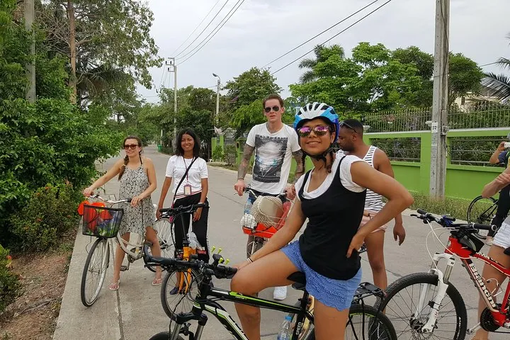 Explore Bangkok by Bike & Boat with Lunch — photo 4
