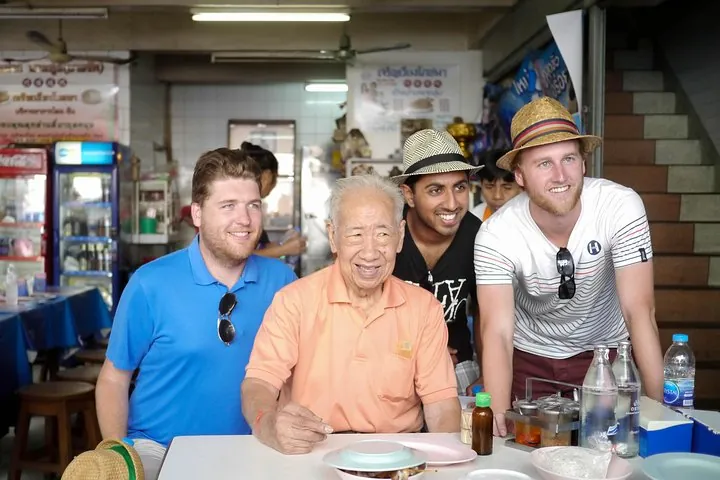Foodie Experience of Historic Bang Rak — photo 2