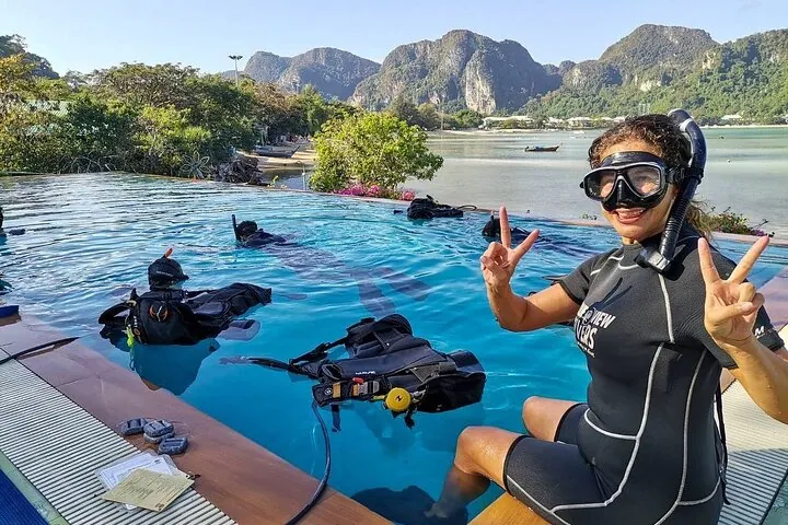 PADI Open Water Course with eLearning, Koh Phi Phi
