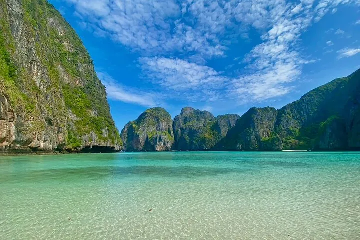 From Phi Phi: Sunrise & Beat The Crowds to Maya Bay by Speedboat — photo 2