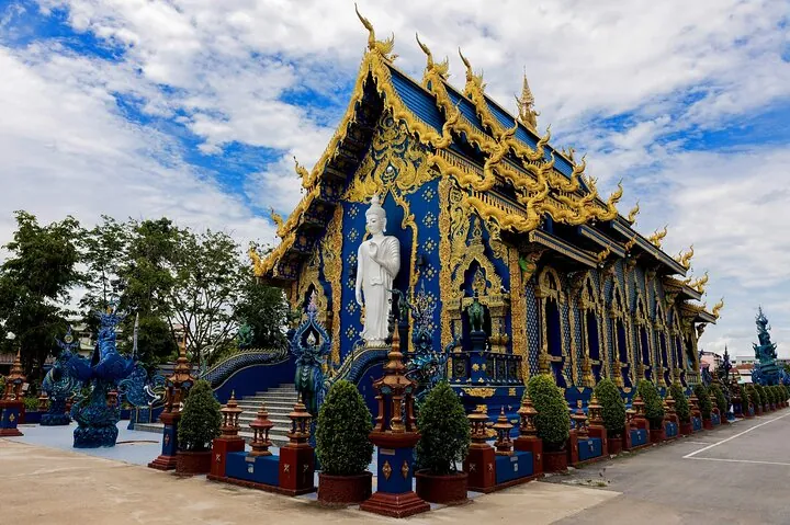 Full-Day Chiang Rai Temples Tour from Chiang Mai with Hot Spring — photo 3