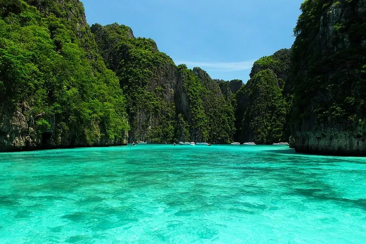 Phi Leh Lagoon