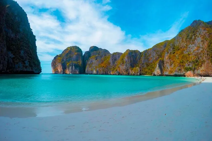 Full-Day Private Phi Phi Islands Speedboat Charter