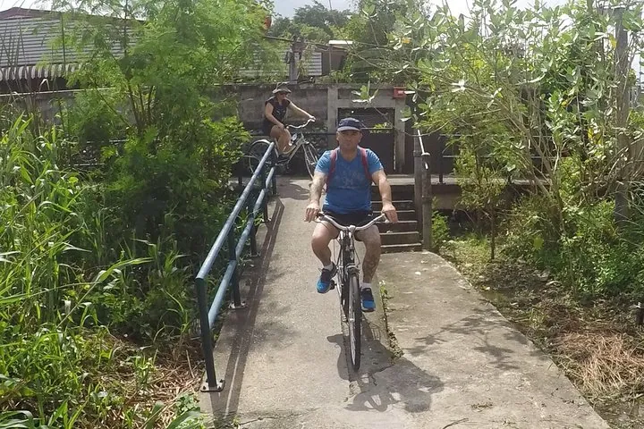 Half-Day Bangkok Bike Tour Including Lunch — photo 4