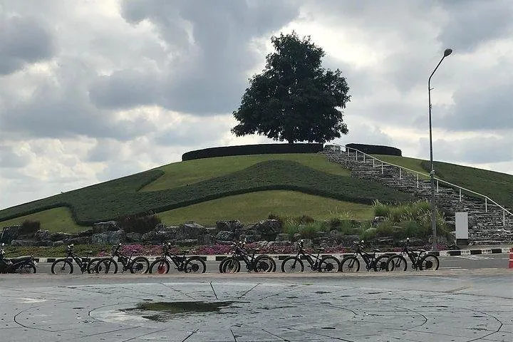 Half-day E-bike Nam Phrae (hilly, fully paved roads, GUIDED) — photo 3