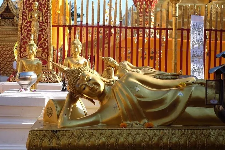Reclining Buddha Image, Doi Suthep Temple