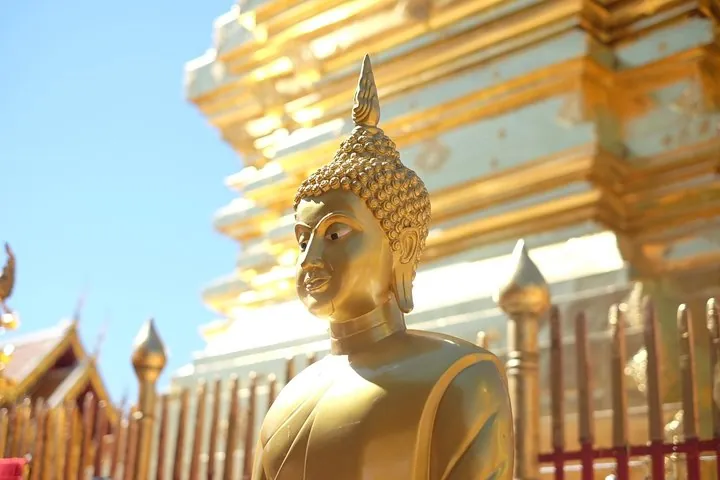 Standing Buddha Image, Doi Suthep Temple