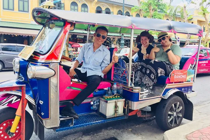 Tuk Tuk transport (for Public transport option)