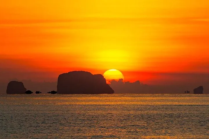 James Bond Island and Phang Nga Bay Sunset Romantic Trip By Phuket Seahorse Tour