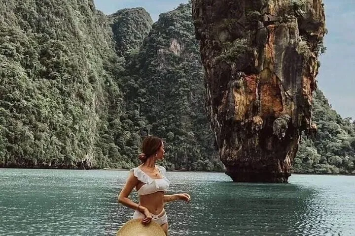 James Bond Island: Big Boat Tour & Canoeing Experience