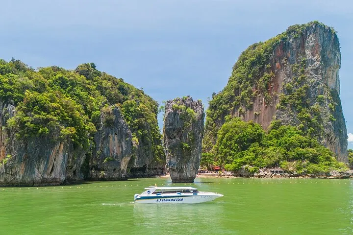 James Bond Island by Speedboat and Canoe at Hong Island