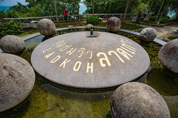 Koh Samui Sightseeing Tour by Minivan — photo 4