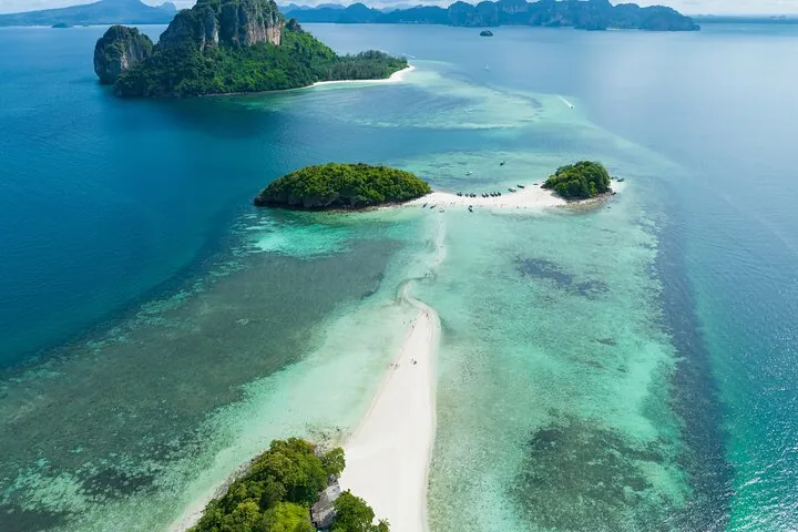 Krabi 4 Island Tour: Private Long-tail Boat Charter