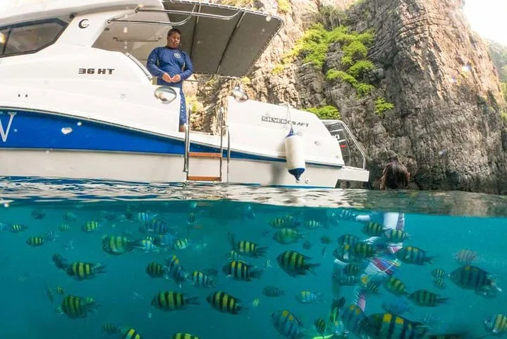 Luxury Private Speed Boat Charter – Phi Phi Sunrise