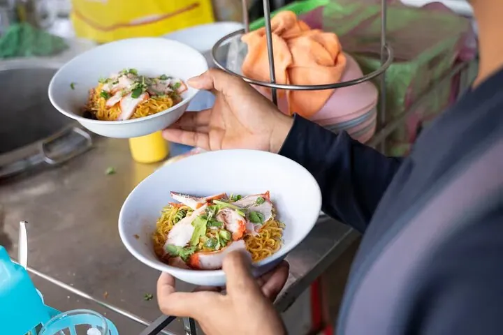 Must-Try: Hidden Bangkok Bike and Food Tour — photo 4