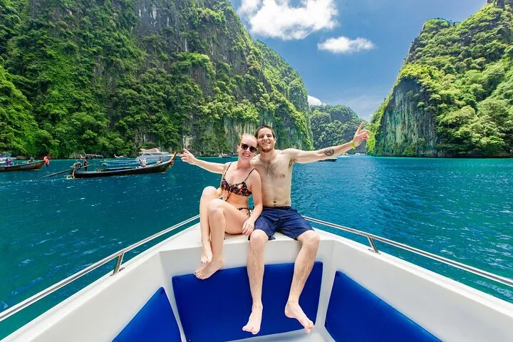 Phi Phi Islands One Day Tour by Speedboat From Phuket