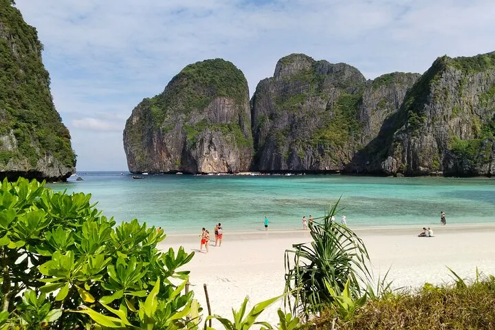 Phi Phi Snorkeling Early Day Trip, Speedboat – Phuket Sail Tours