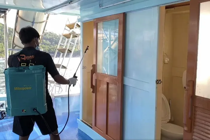 Disinfection of all touchable areas like handlebars, seats etc. on the boat
