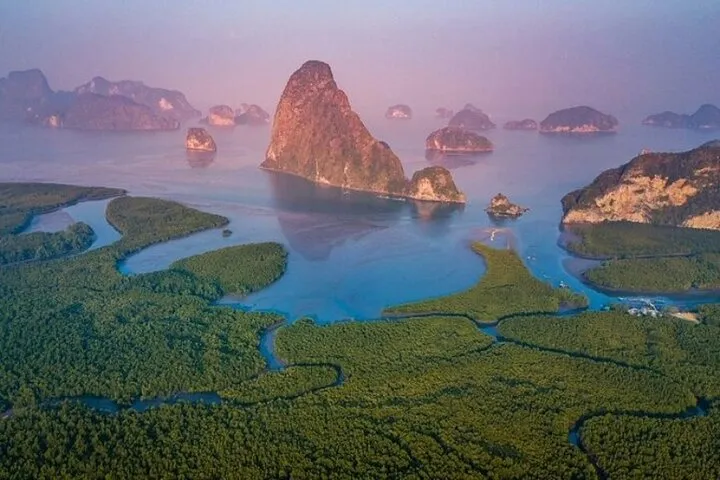 Premium Speedboat Tour: James Bond Island, Phuket