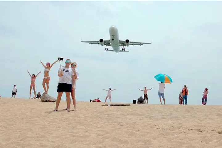 Private Departure Transfer from Phuket Hotel to Phuket Airport