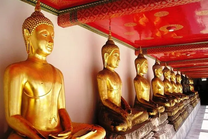 Buddha Statue at Wat Pho in Bangkok