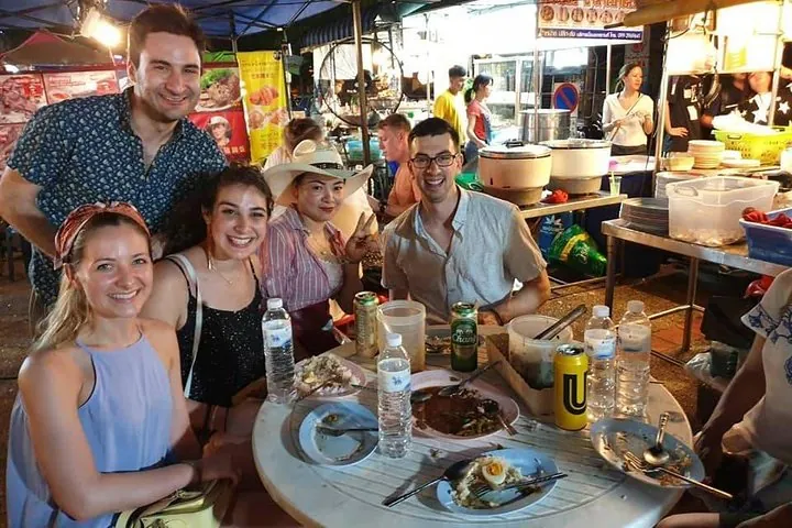 Small-Group Chiang Mai Evening Street Food Tour — photo 4