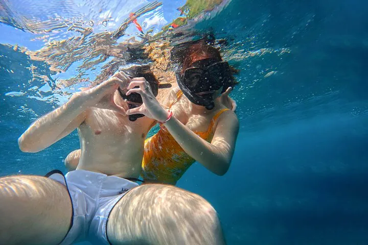 Snorkelling Trip 5 Island Tour Around Koh Tao and Koh Nang yuan — photo 2